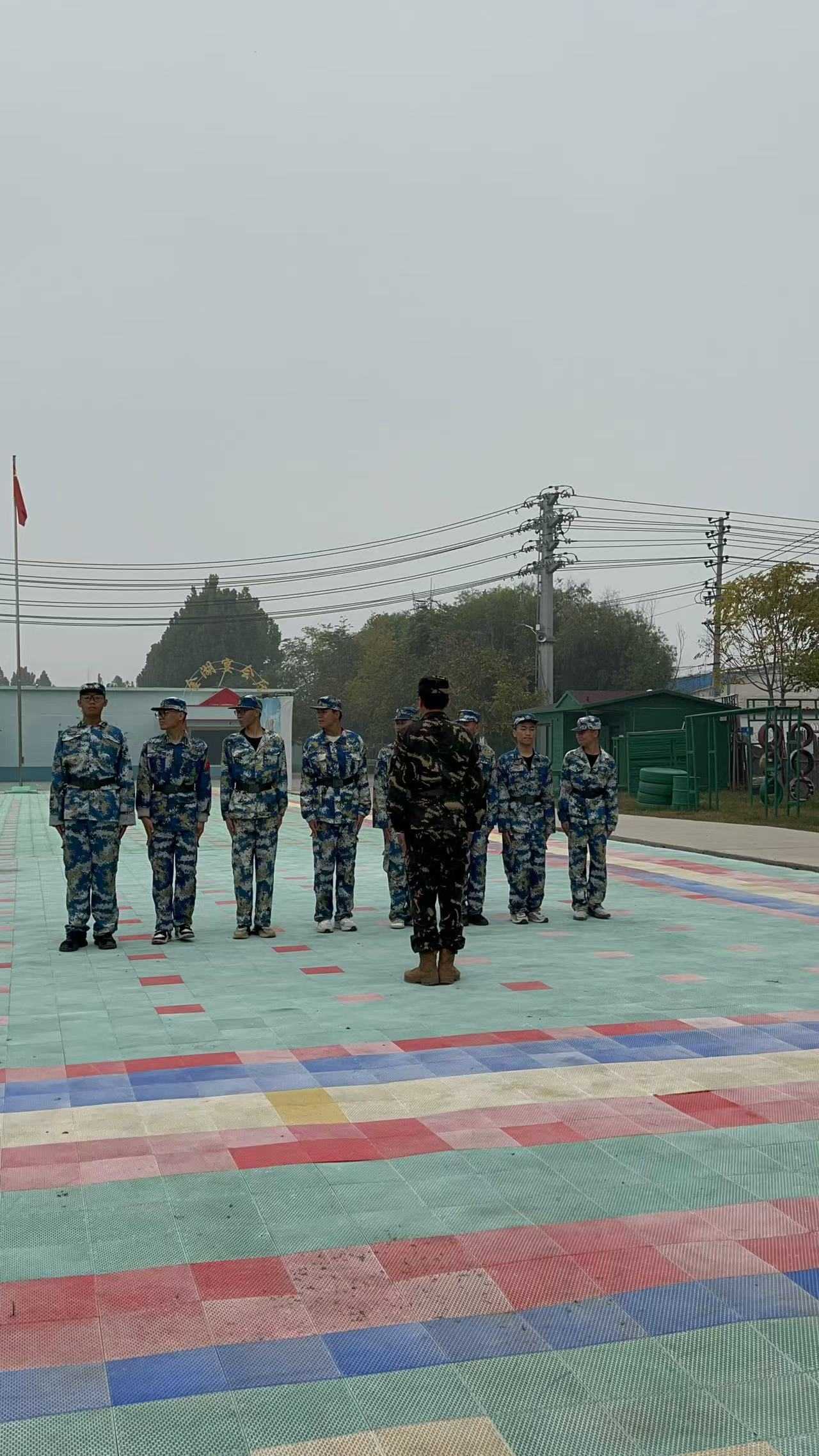 《走进特训基地，开启不凡之旅》