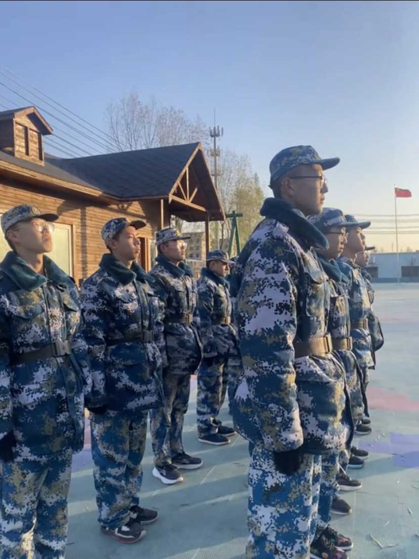 当少年走进特训场：一场与自我较量的征途