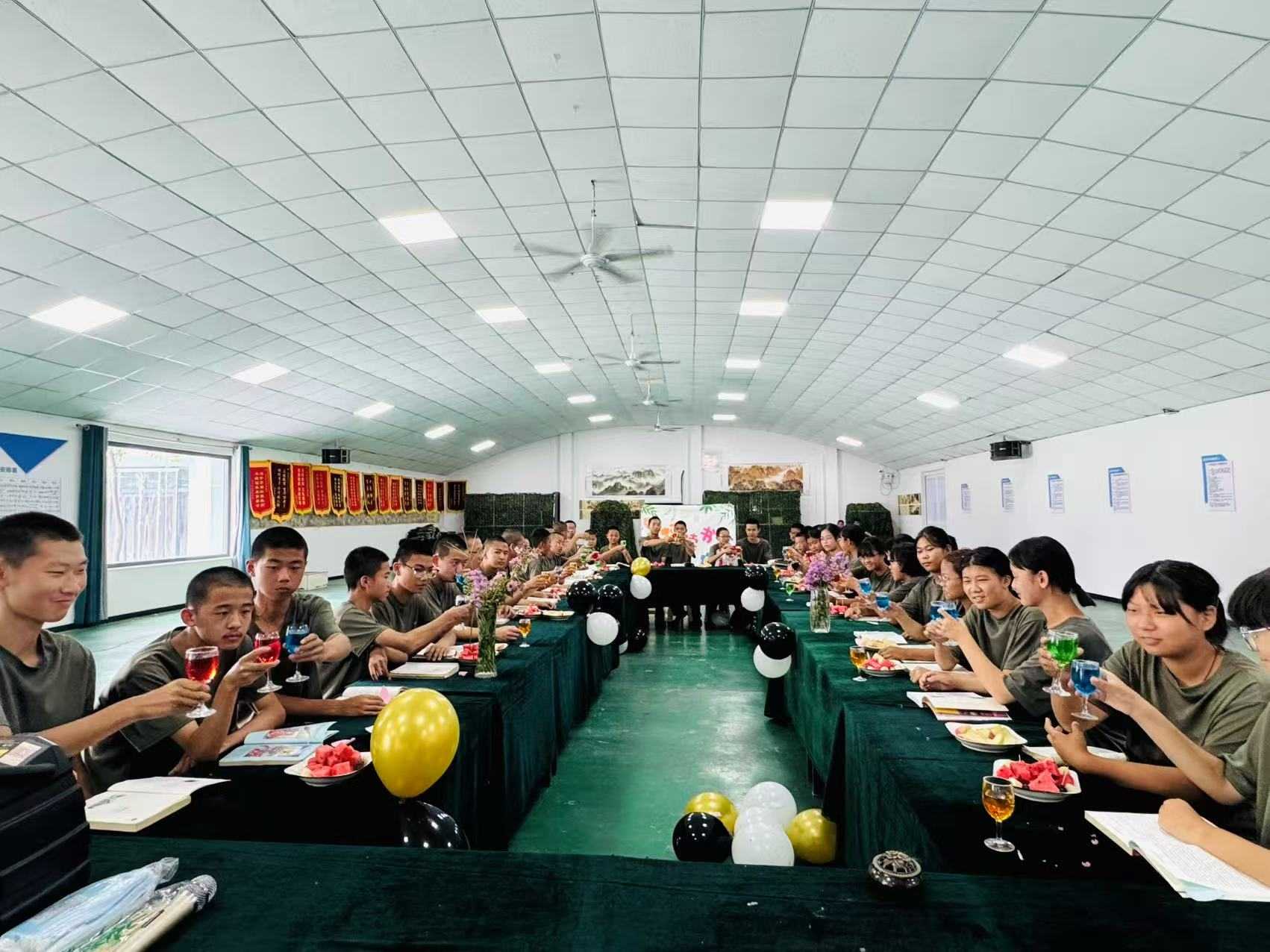 《以书为刃，斩断成长荆棘》